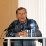 Suri vepsa kirjanik Anatoli Petuhhov