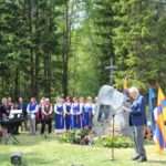 Ingerisoome juurtega rahvastikuminister heiskas ingerisoomlaste laulupeo lipu