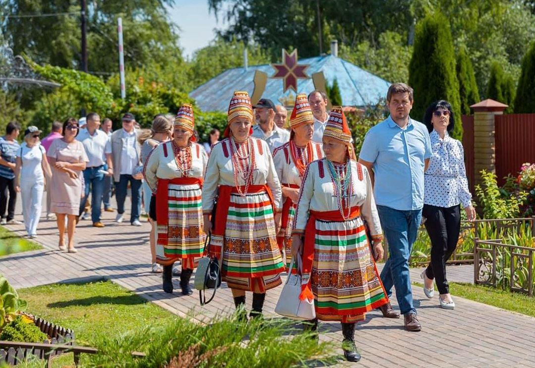 Мордовский пимбур. Село Даньшино Белинский район. Даньшино Белинский район усадьба. Село Даньшино Белинский район Пензенская область. Поместье Пиксина Белинский район.