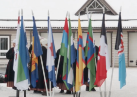 soome-ugri rahvaste lipud