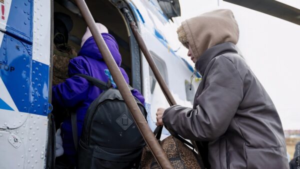 Jamali Neenetsi lapsed koju tundrasse koolivaheajale
